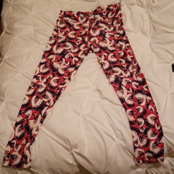 Lularoe eagle leggings tc - Picture 1 of 3